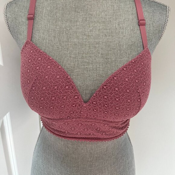 Victoria's Secret Pink Lace Bralette 36C NWOT - Picture 1 of 2